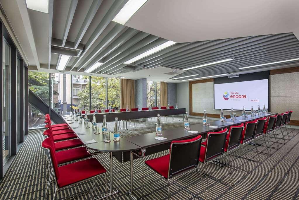 Ramada Encore Tbilisi Facilități foto